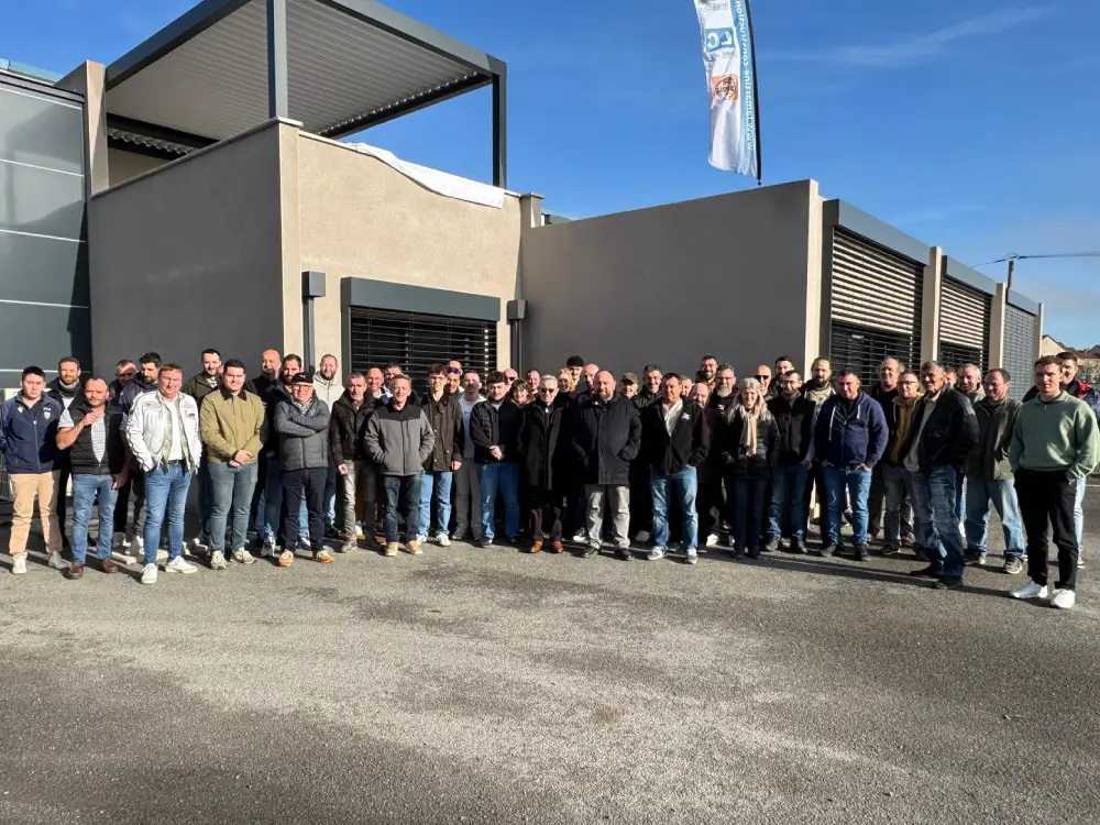 équipe de collaborateurs du Groupe Lamartine Construction experts en bâtiments agricoles industriels et animaliers